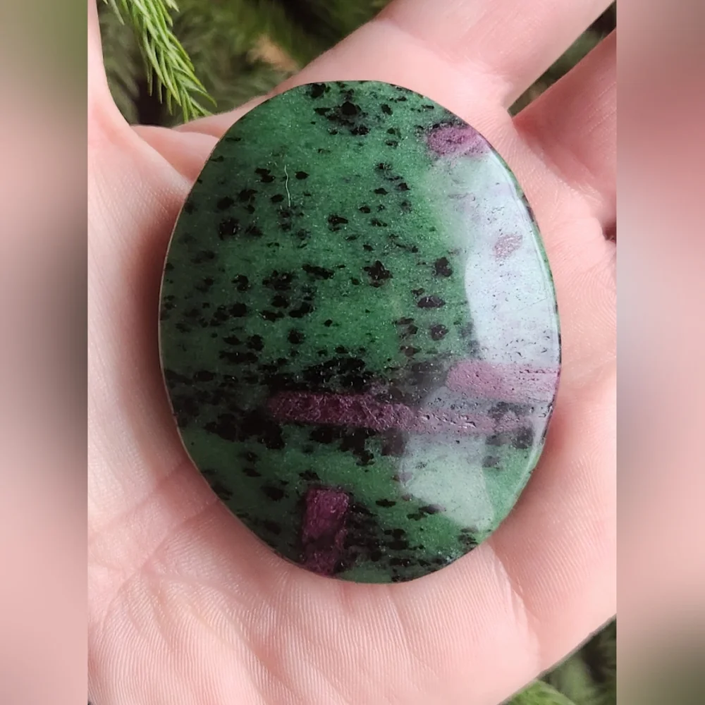✨ Ruby in Zoisite Palm Stone | Natural Healing Crystal | Heart & Vitality ✨ - Picture 1 of 6